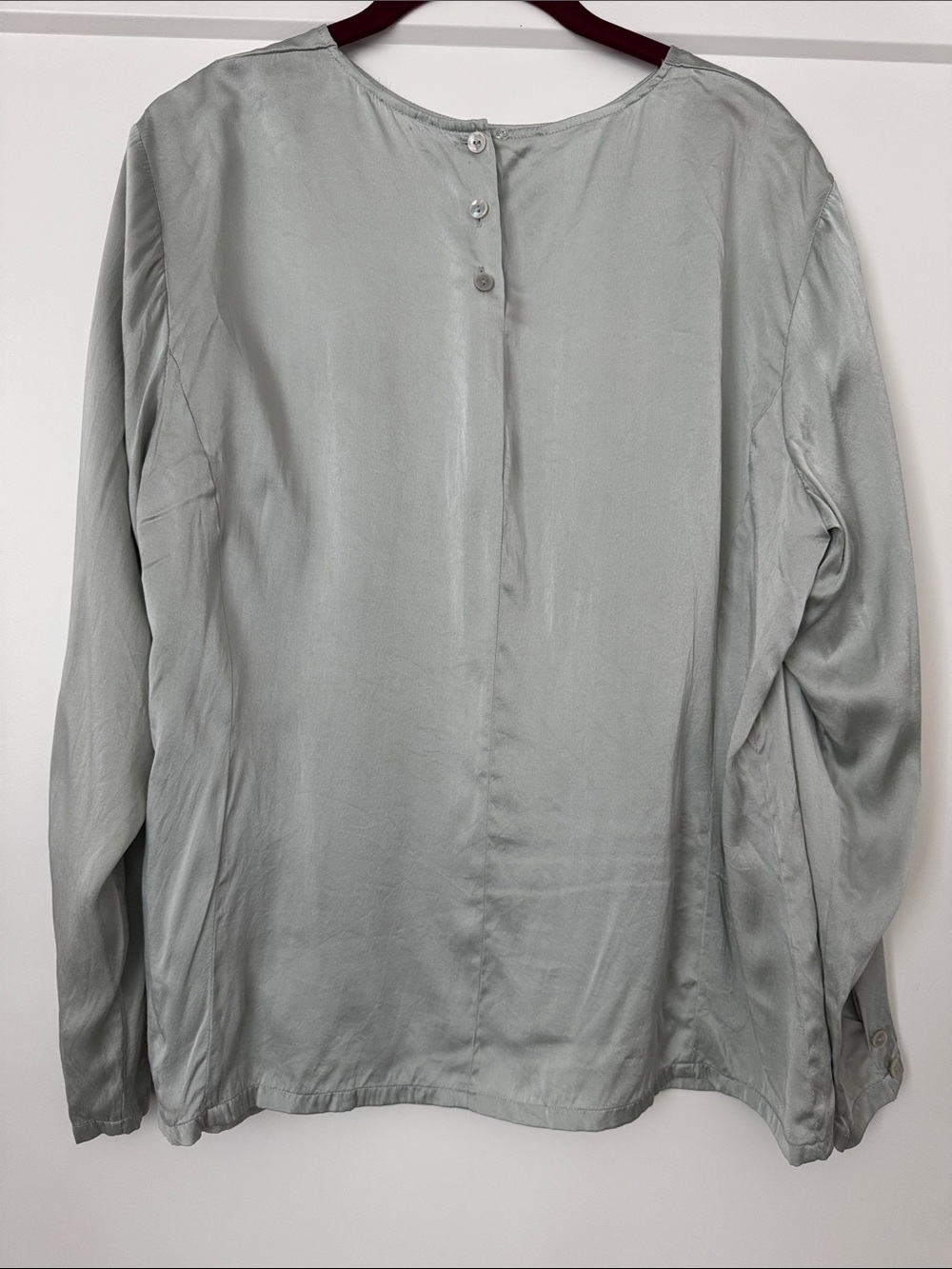 Liz Claiborne Long Sleeve Silk Shirt in Light Mint Green - Picture 4 of 13